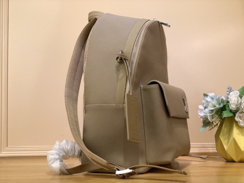 【限定カラー】 ルイヴィトン メンズ バックパック スーパーコピーM23708