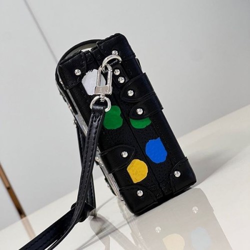 最安値挑戦LV × YK プティット マル ショルダーバッグ 偽物 M21621