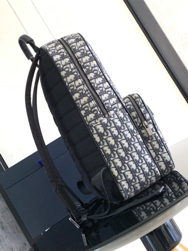 お洒落 ディオール メンズ バックパック スーパーコピー1ESBA175YKY_H27E