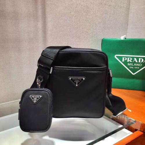 日本未入荷 プラダ メンズ ショルダーバッグ スーパーコピー2VH112