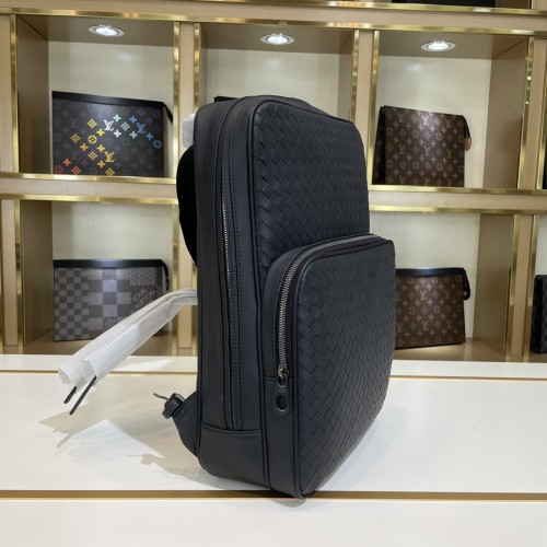 完売必至 ★ ボッテガヴェネタ メンズ バックパック 偽物