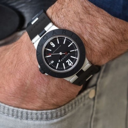 大人気♪ブルガリ 時計 スーパーコピー アルミニウムウォッチ 39mm 2色 Buc21044