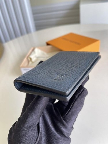 ルイヴィトン 財布 コピー オーガナイザー ドゥ ポッシュ 二つ折り財布 LV20330