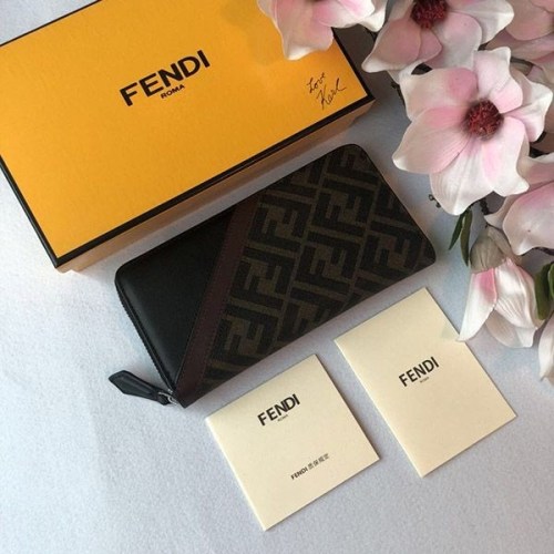 《大人気》フェンディ 財布 スーパーコピー カスタマイズ FF生地 カード ロゴ ジップ ウォレット ピーカブー feh61866