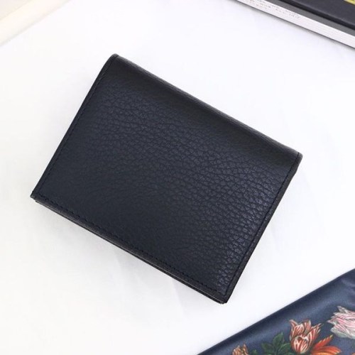 可愛いグッチ GGマーモント カードホルダー ウォレット 偽物 456126