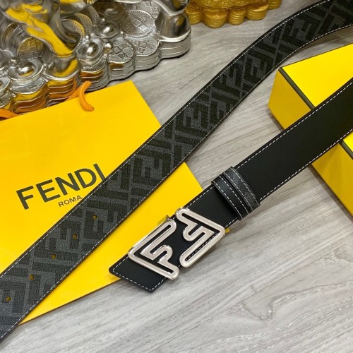 日本未入荷 フェンディ 新作 メンズベルト 偽物 40mm