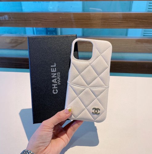 完売必至 ★ シャネルiPhone ケース 全機種 販売