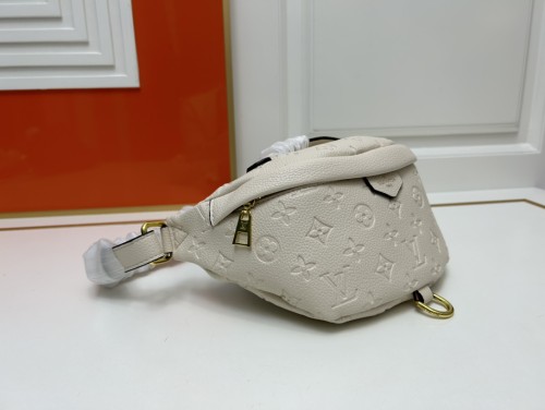 お洒落 2024 ルイヴィトン 新作ボディバッグ スーパーコピー