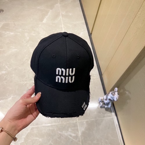 日本未入荷 ミュウミュウ キャップ コピー
