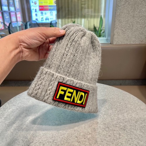 人気No1 フェンディ ニット帽 コピー