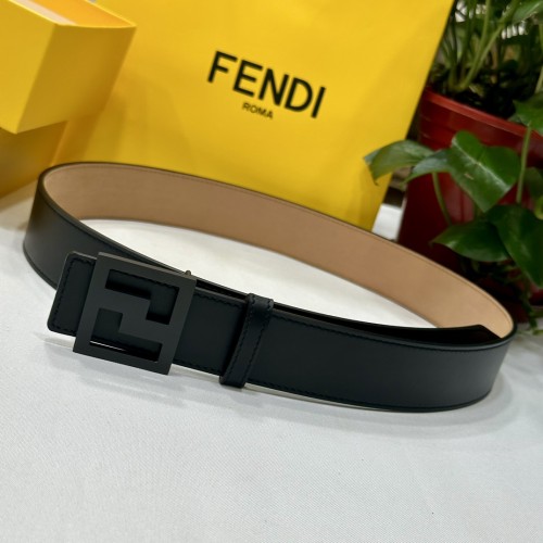 送料込 フェンディ 新作 メンズベルト コピー 40mm