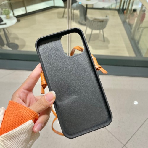 完売必至 ★ セリーヌiPhone ケース 全機種 販売